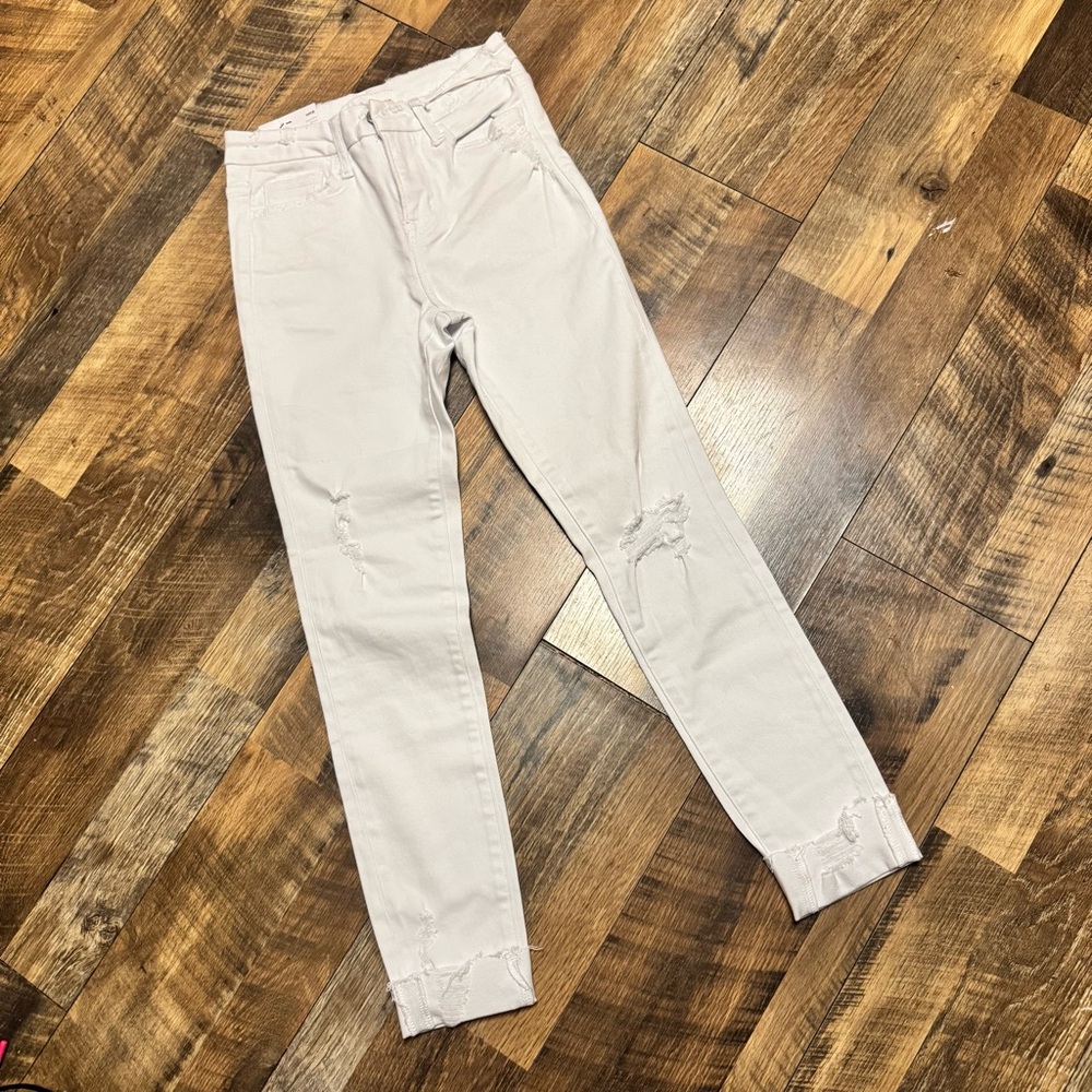 Women's Vervet Distressed Skinny Jeans